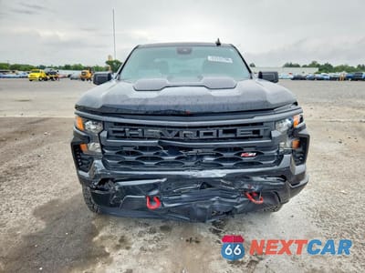 Piąte zdjęcie samochodu w środku: 2024 CHEVROLET SILVERADO K1500 TRAIL BOSS CUSTOM VIN:3GCPDCEK8RG172817 - miniatura