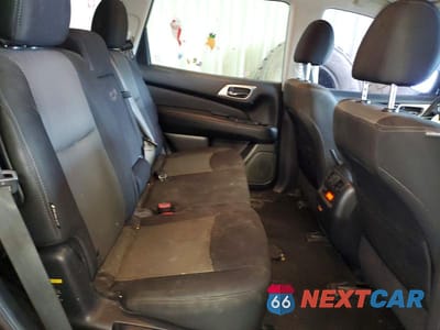 Zdjęcie 10 z 12 samochodu: 2019 NISSAN PATHFINDER S VIN:5N1DR2MN4KC626074 - miniatura