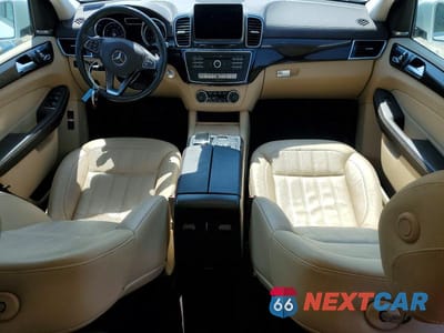 Zdjęcie 8 z 13 samochodu: 2018 MERCEDES-BENZ GLS 450 4MATIC VIN:4JGDF6EE5JB053060 - miniatura