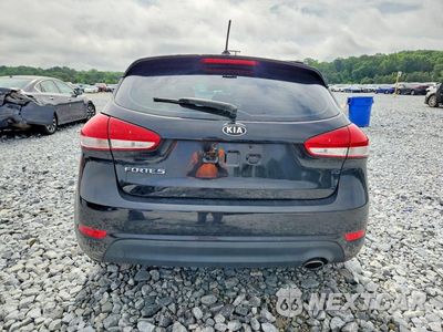 Zdjęcie 6 z 13 samochodu: 2017 KIA FORTE LX VIN:KNAFK5A84H5711038 - miniatura