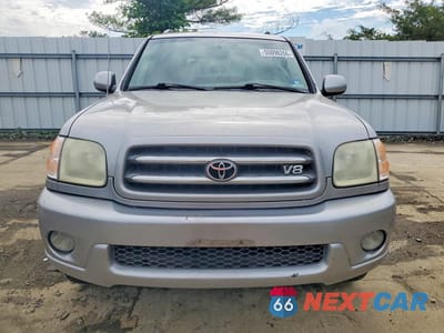 Piąte zdjęcie samochodu w środku: 2004 TOYOTA SEQUOIA LIMITED VIN:5TDZT38A94S231186 - miniatura