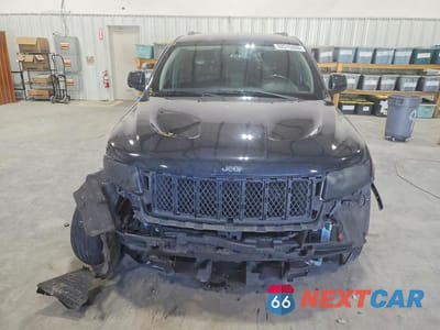 Piąte zdjęcie samochodu w środku: 2011 JEEP GRAND CHEROKEE LAREDO VIN:1J4RR4GG0BC534375 - miniatura