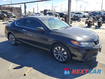 Czwarte zdjęcie samochodu z boku: 2013 HONDA ACCORD LX-S VIN:1HGCT1B38DA011413 - miniatura