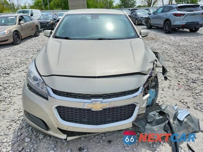 Piąte zdjęcie samochodu w środku: 2014 CHEVROLET MALIBU 1LT VIN:1G11C5SL0EF123374 - miniatura