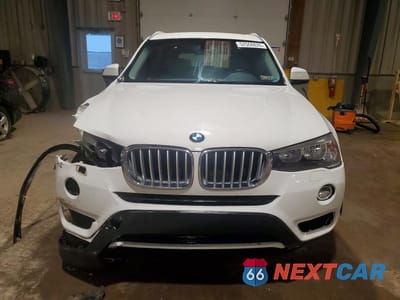 Piąte zdjęcie samochodu w środku: 2017 BMW X3 XDRIVE28I VIN:5UXWX9C33H0T24764 - miniatura
