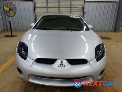Piąte zdjęcie samochodu w środku: 2006 MITSUBISHI ECLIPSE GS VIN:4A3AK24F06E057154 - miniatura