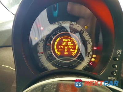 Zdjęcie 9 z 13 samochodu: 2015 FIAT 500 POP VIN:3C3CFFARXFT502199 - miniatura
