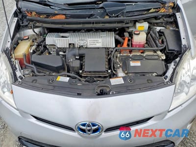 Zdjęcie 11 z 12 samochodu: 2015 TOYOTA PRIUS TWO VIN:JTDKN3DU6F0484886 - miniatura