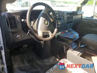 Zdjęcie 8 z 12 samochodu: 2019 CHEVROLET EXPRESS G3500 AMBULANCE VIN:1GB3GRCG6K1255632 - miniatura