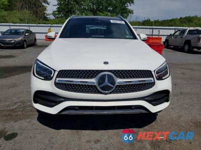 Piąte zdjęcie samochodu w środku: 2022 MERCEDES-BENZ GLC 300 4MATIC VIN:W1N0G8EB5NG118928 - miniatura