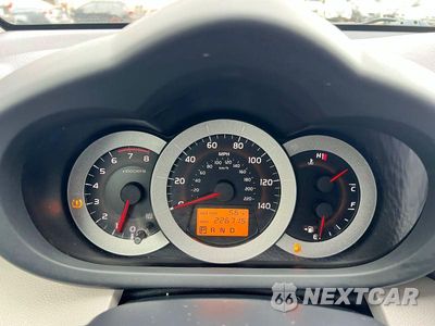 Zdjęcie 8 z 10 samochodu: 2006 TOYOTA RAV4 BASE VIN:JTMBD33V665024210 - miniatura