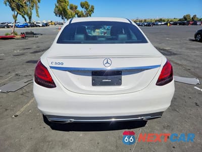 Zdjęcie 6 z 12 samochodu: 2019 MERCEDES-BENZ C 300 VIN:55SWF8DBXKU300005 - miniatura