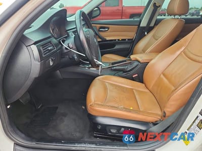 Zdjęcie 7 z 12 samochodu: 2011 BMW 328 I VIN:WBAPH7G53BNN05020 - miniatura
