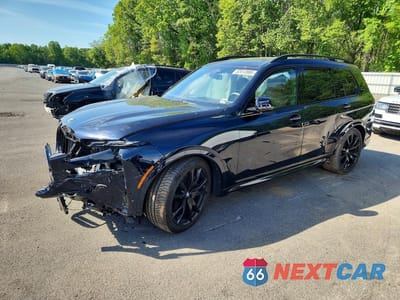 2023 BMW X7 XDRIVE40I 5UX23EM0XP9R30984 - główne zdjęcie licytacji z USA - miniatura