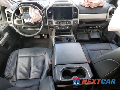 Zdjęcie 8 z 12 samochodu: 2022 FORD F350 SUPER DUTY VIN:1FT8W3BTXNEC59597 - miniatura