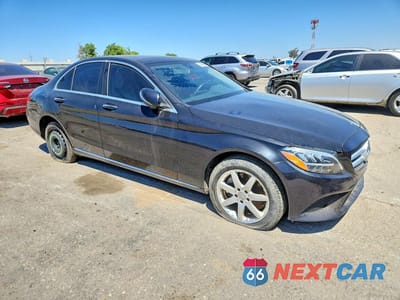 Czwarte zdjęcie samochodu z boku: 2020 MERCEDES-BENZ C 300 4MATIC VIN:W1KWF8EB7LR598725 - miniatura