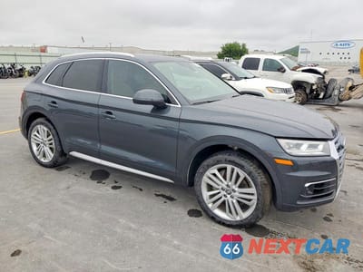 Czwarte zdjęcie samochodu z boku: 2019 AUDI Q5 PRESTIGE VIN:WA1CNAFY7K2041437 - miniatura