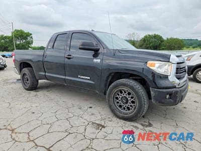 Czwarte zdjęcie samochodu z boku: 2015 TOYOTA TUNDRA SR5 VIN:5TFRY5F1XFX180391 - miniatura