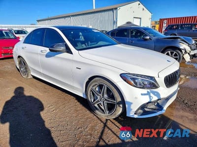 Czwarte zdjęcie samochodu z boku: 2017 MERCEDES-BENZ C 43 4MATIC AMG VIN:55SWF6EB3HU196453 - miniatura