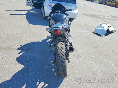 Czwarte zdjęcie samochodu z boku: 2025 YAMAHA YFZ320 A VIN:MH3RH25E3SK001703 - miniatura