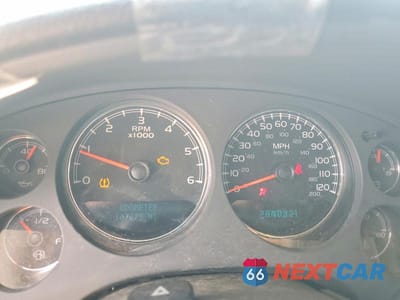 Zdjęcie 9 z 14 samochodu: 2008 CHEVROLET SUBURBAN K1500 LS VIN:3GNFK16388G199261 - miniatura