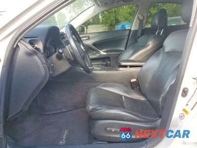 Zdjęcie 7 z 12 samochodu: 2009 LEXUS IS 250 VIN:JTHBK262095097299 - miniatura