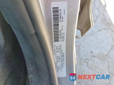Zdjęcie 12 z 12 samochodu: 2015 CHRYSLER 200 LIMITED VIN:1C3CCCAB4FN702876 - miniatura