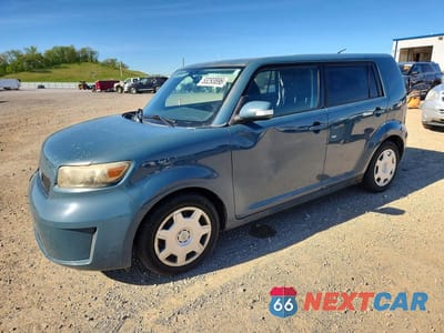 2008 TOYOTA SCION XB JTLKE50E981036640 - główne zdjęcie licytacji z USA - miniatura