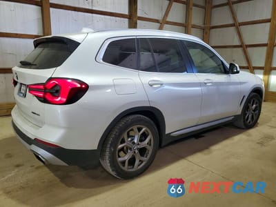 Trzecie zdjęcie samochodu z tyłu: 2022 BMW X3 XDRIVE30I VIN:WBX57DP01NN154485 - miniatura