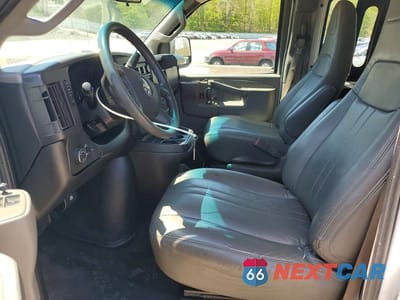 Zdjęcie 7 z 13 samochodu: 2018 CHEV EXPRESS G3500 VIN:1GCZGHFG5J1275932 - miniatura