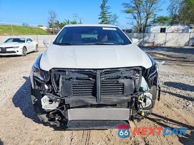 Piąte zdjęcie samochodu w środku: 2022 CADILLAC XT5 PREMIUM LUXURY VIN:1GYKNDR47NZ108510 - miniatura
