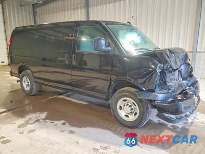 Czwarte zdjęcie samochodu z boku: 2024 CHEVROLET EXPRESS G2 - DELIVERY VAN VIN:1GCWGAFP2R1251903 - miniatura
