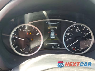 Zdjęcie 9 z 12 samochodu: 2017 NISS SENTRA VIN:3N1AB7APXHL654363 - miniatura