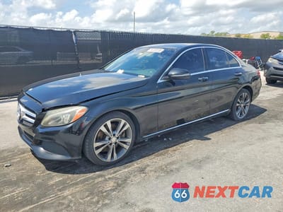 2016 MERCEDES-BENZ C 300 55SWF4JB6GU171703 - główne zdjęcie licytacji z USA - miniatura
