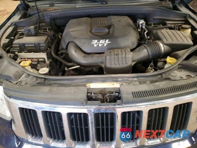 Zdjęcie 11 z 12 samochodu: 2012 JEEP GRAND CHEROKEE LAREDO VIN:1C4RJFAG2CC219791 - miniatura