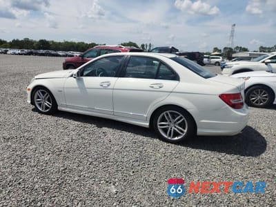 Drugie zdjęcie samochodu z przodu: 2012 MERCEDES-BENZ C 250 VIN:WDDGF4HBXCR203302 - miniatura