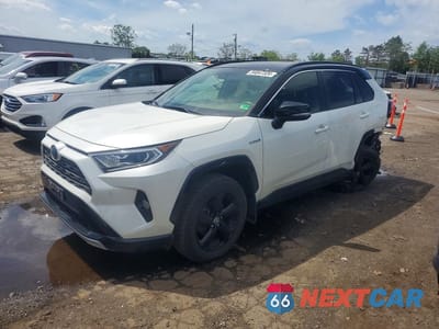 2020 TOYOTA RAV4 XSE JTMEWRFV4LJ039426 - główne zdjęcie licytacji z USA - miniatura