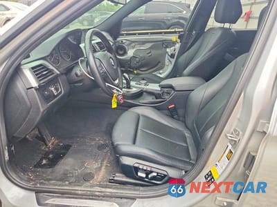 Zdjęcie 7 z 12 samochodu: 2016 BMW 328 XI SULEV VIN:WBA8E3G53GNT76628 - miniatura
