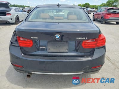 Zdjęcie 6 z 13 samochodu: 2013 BMW 328 XI VIN:WBA3B3C52DF540109 - miniatura