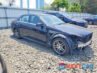 Czwarte zdjęcie samochodu z boku: 2016 MERCEDES-BENZ E 400 4MATIC VIN:WDDHF6HB2GB204278 - miniatura