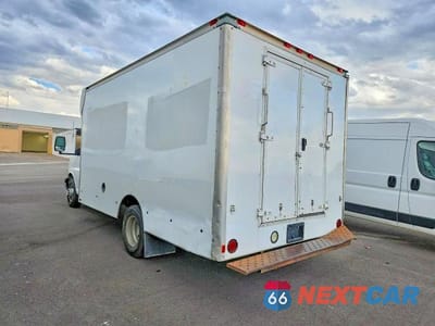 Drugie zdjęcie samochodu z przodu: 2014 CHEVROLET EXPRESS DELIVERY TRUCK VIN:1GB3G3BGXE1116817 - miniatura
