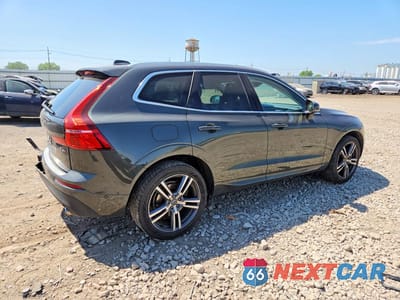 Trzecie zdjęcie samochodu z tyłu: 2018 VOLVO XC60 T6 MOMENTUM VIN:YV4A22RK8J1028748 - miniatura