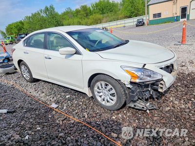 Czwarte zdjęcie samochodu z boku: 2015 NISSAN ALTIMA 2.5 S VIN:1N4AL3APXFC295615 - miniatura