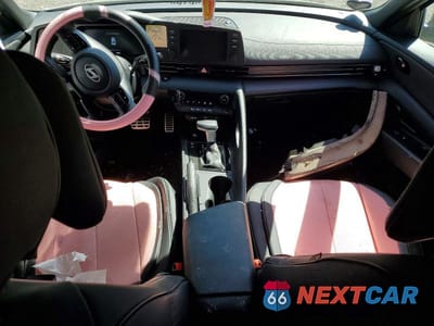 Zdjęcie 8 z 12 samochodu: 2025 HYUNDAI ELANTRA SEL SPORT VIN:KMHLM4DG4SU065764 - miniatura
