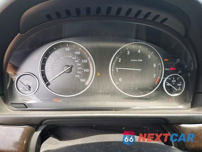 Zdjęcie 9 z 13 samochodu: 2015 BMW 528 XI VIN:WBA5A7C54FD627737 - miniatura
