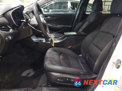 Zdjęcie 7 z 13 samochodu: 2022 CHEVROLET MALIBU LT VIN:1G1ZD5ST8NF133862 - miniatura