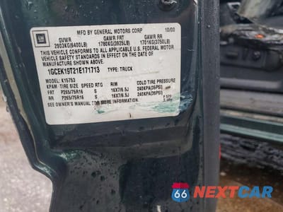 Zdjęcie 12 z 12 samochodu: 2001 CHEVROLET SILVERADO K1500 VIN:1GCEK19T21E171713 - miniatura
