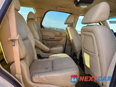 Zdjęcie 11 z 13 samochodu: 2007 CADI ESCALADE L VIN:1GYEC63827R290050 - miniatura