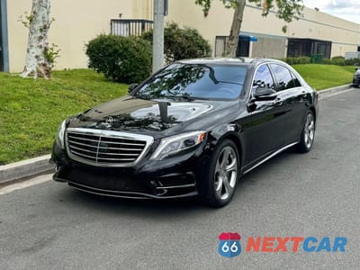 Drugie zdjęcie samochodu z przodu: 2015 MERCEDES-BENZ S 550 VIN:WDDUG8CB4FA080159 - miniatura