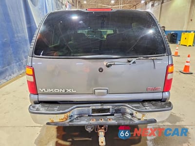 Zdjęcie 6 z 13 samochodu: 2002 GMC YUKON XL K1500 VIN:3GKFK16Z32G320612 - miniatura